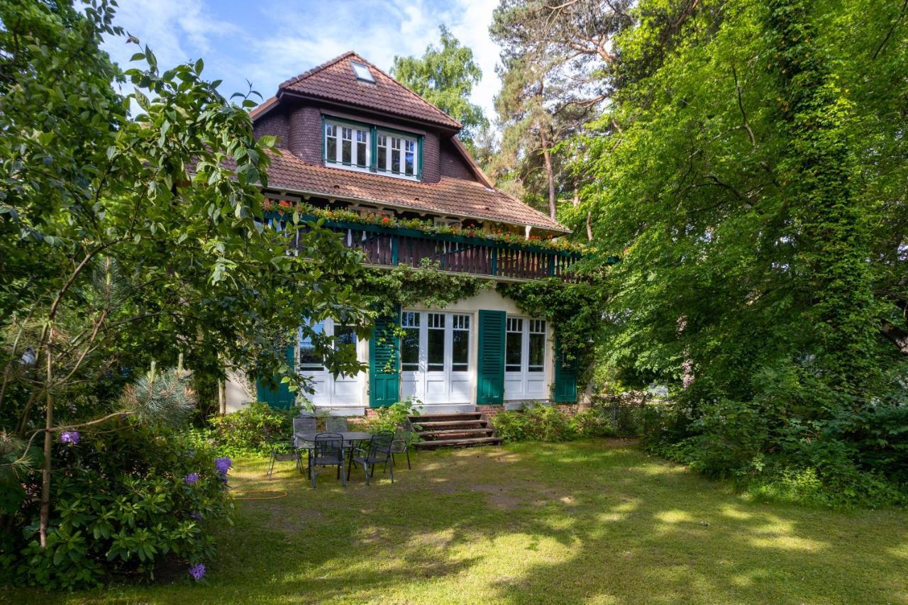 Apartment Strandvilla Hubertus - H7 - Maisonette Kandinsky Mit Seitlichem Meerblick Parkplatz Wlan Voll Ausgestattete Kueche Garten Grillplatz Waldbaden Familie Suedlage Boltenhagen (Ostseebad)
